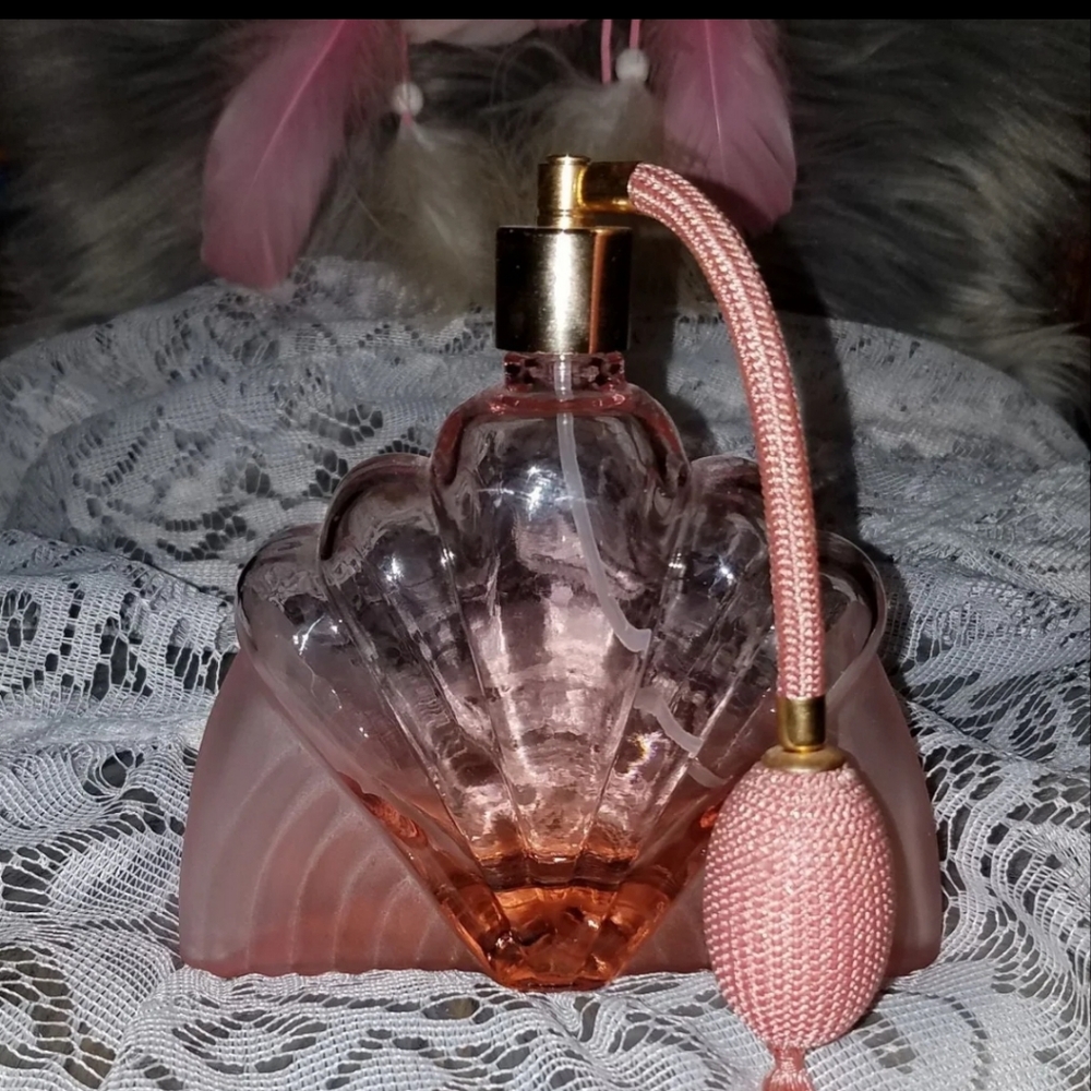 Beautiful Vintage Glass Perfume Decanter
